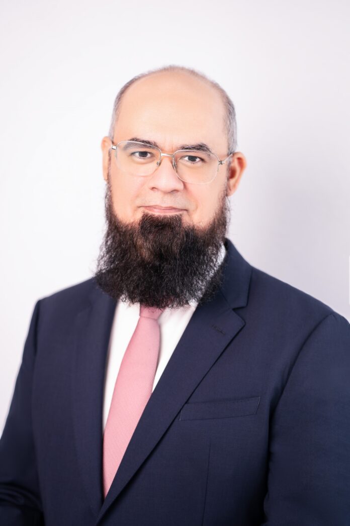 8.6 Khurram Hilal, CEO, Group Islamic Banking, Standard Chartered